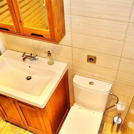 Welcome Luxury 3* Нерха
