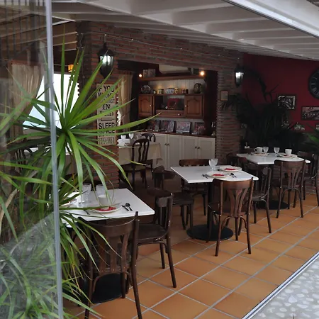 Welcome Luxury Πανσιόν