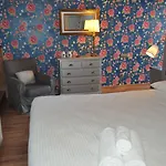 Pensión Welcome Luxury 3*