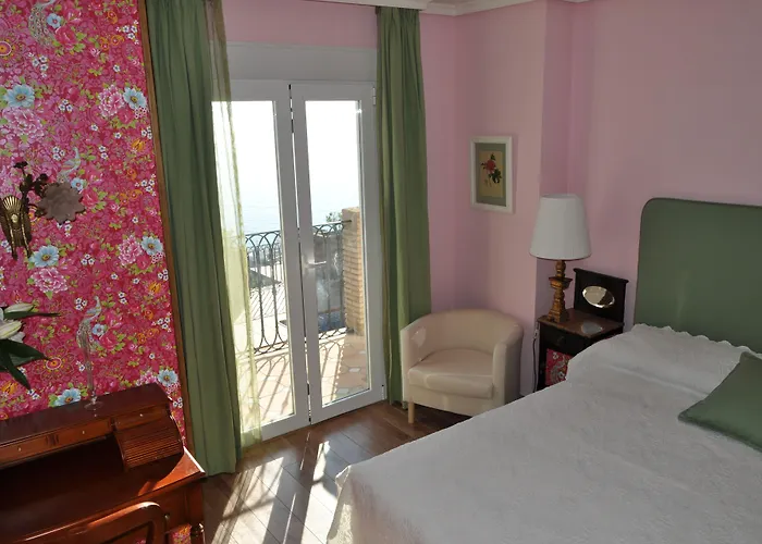 Welcome Luxury Pensión 3*