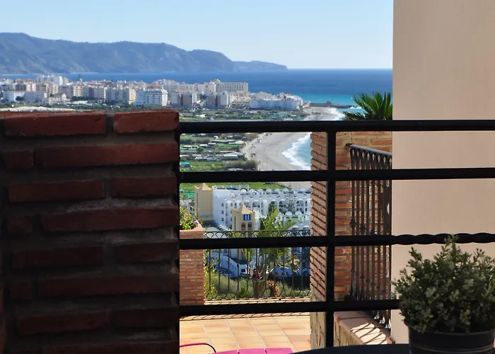 Welcome Luxury 3* Nerja