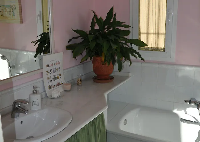 Welcome Luxury 3* Nerja